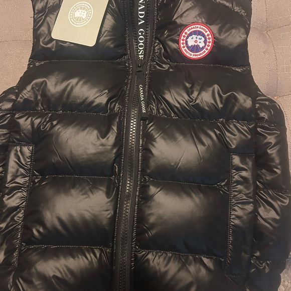Canada goose women’s cypress vest nwt absolutely positively authentic xxs - Picture 6 of 11